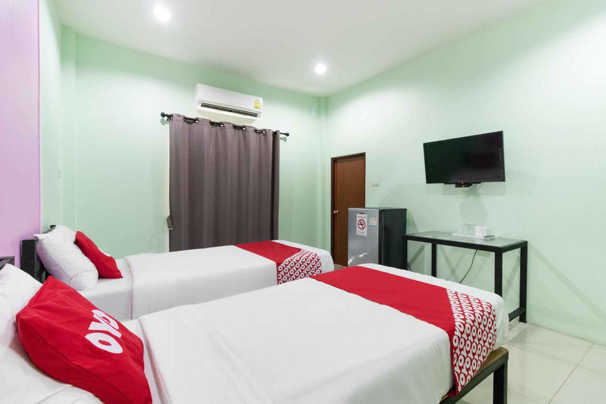 Phuket Oyo 1163 Eden Hostel מראה חיצוני תמונה