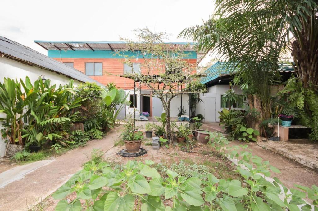 Phuket Oyo 1163 Eden Hostel מראה חיצוני תמונה
